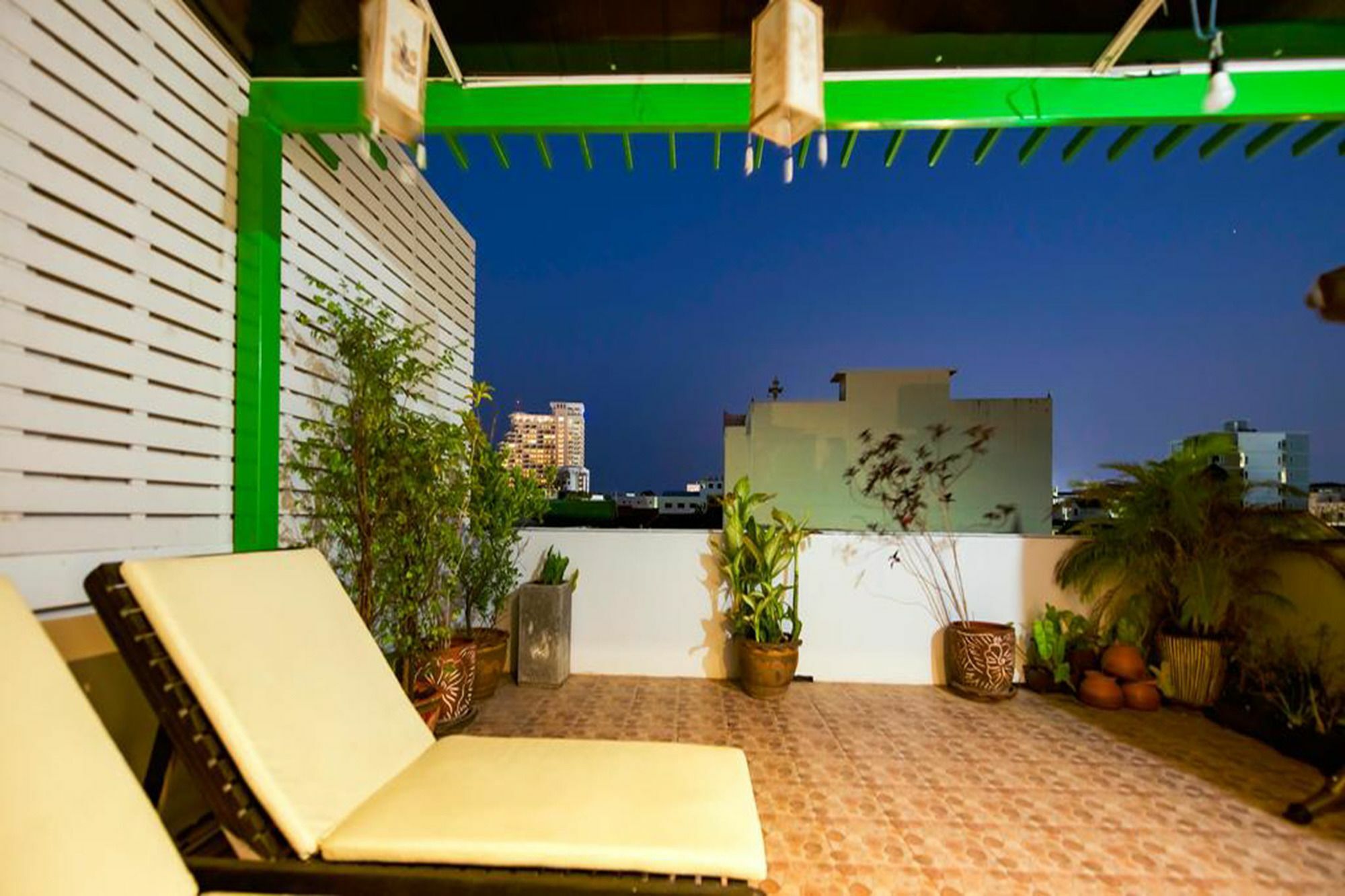Hotel The Family Tree House HHQ Exterior foto