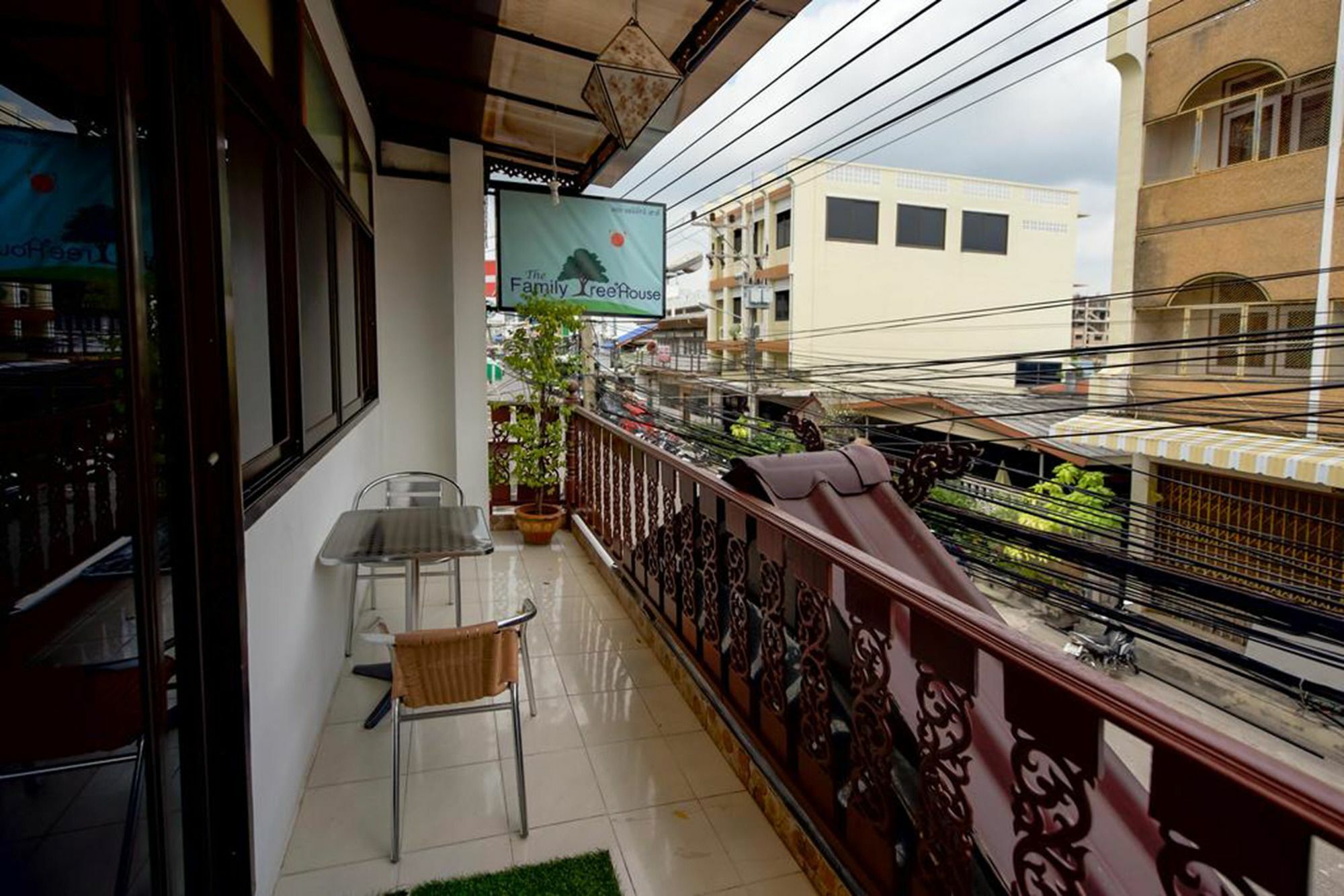 Hotel The Family Tree House HHQ Exterior foto